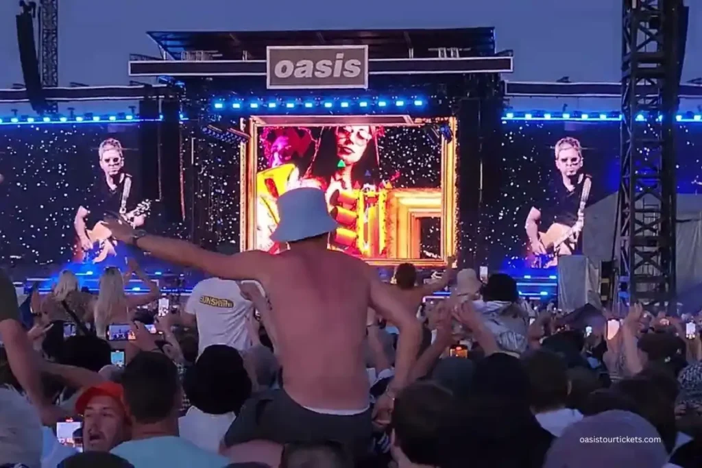 Oasis Fans Singing